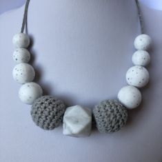 Georgia Teething Necklace - Grey